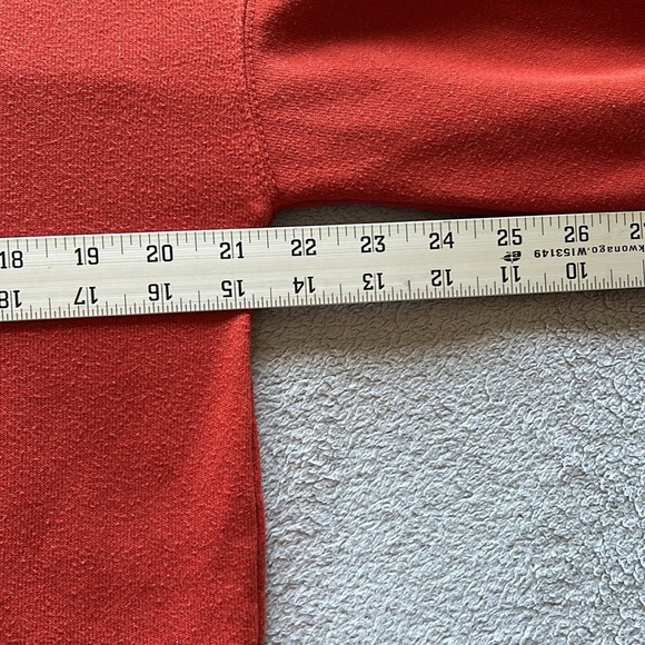 Bella Canvas | Women’s Red Fleece Wisconsin Cropped Sweatshirt - Size S - Picture 7 of 9